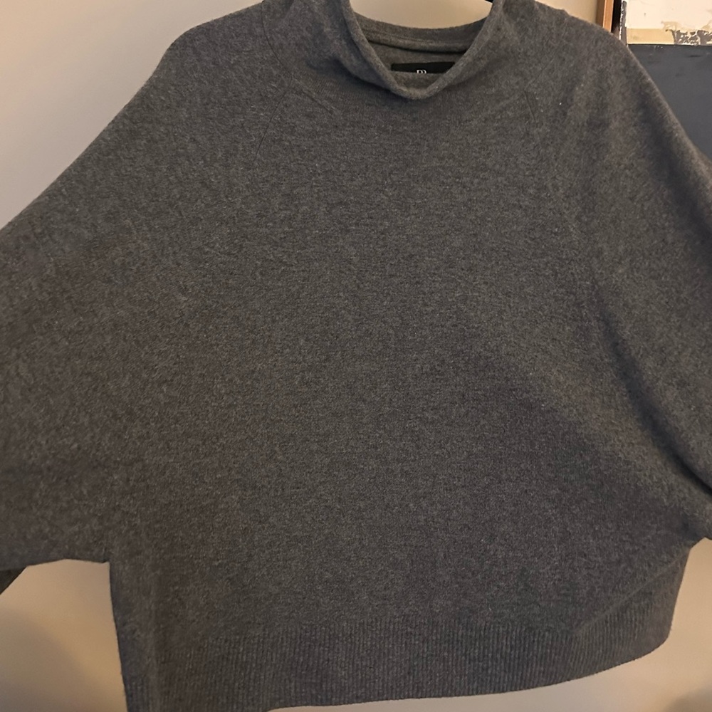 Banana Republic Gray Cowl Neck Sweater - Picture 3 of 4